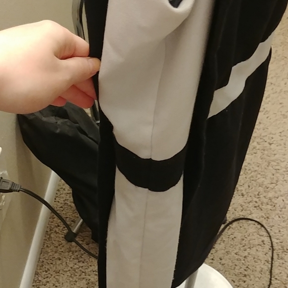 Black and white mod cocktail dress - Picture 2 of 3